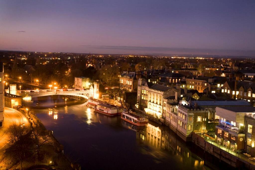 Aldwark View With Free Parking Apartment York Exterior foto